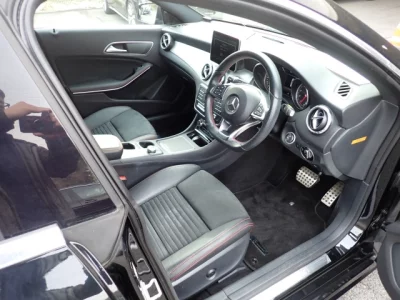 Mercedes-Benz CLA CLASS