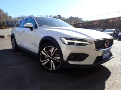 Volvo V60  с аукциона в Японии
