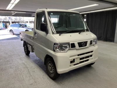 Nissan CLIPPER TRUCK