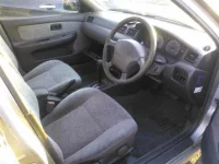 Nissan SUNNY лот № 9011 оценка R  с аукциона в Японии 2