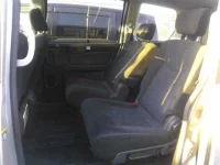 Nissan SERENA лот № 9023 оценка 3.5  с аукциона в Японии 8