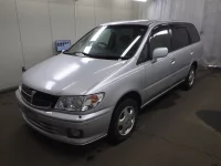 Nissan PRESAGE лот № 26089 оценка R  с аукциона в Японии 1