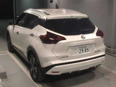 Nissan KICKS