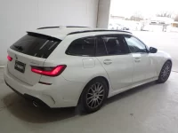 BMW 3-Series лот № 34527 оценка 4  с аукциона в Японии 7