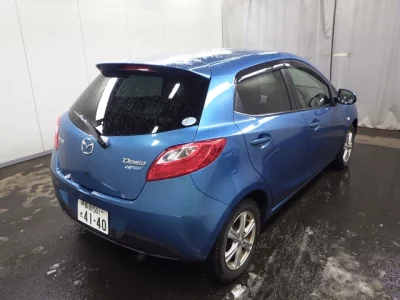 Mazda DEMIO