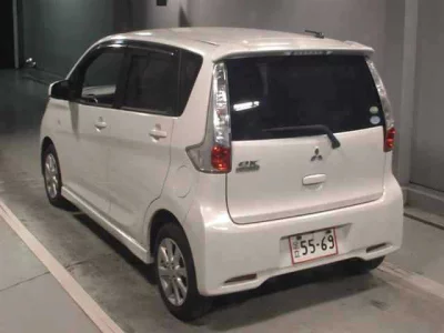 Mitsubishi EK CUSTOM