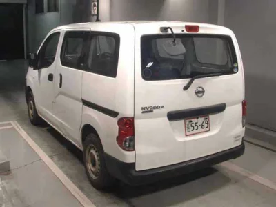 Nissan NV200