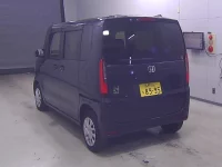 Honda N BOX лот № 10140 оценка 4  с аукциона в Японии 3