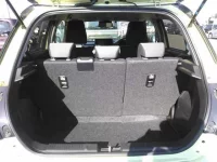 Suzuki SWIFT лот № 9095 оценка 5  с аукциона в Японии 9