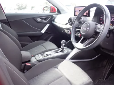 Audi Q2  с аукциона в Японии