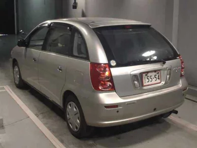 Toyota NADIA  с аукциона в Японии