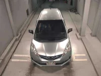 Honda FIT лот № 9119 оценка 4  с аукциона в Японии 5