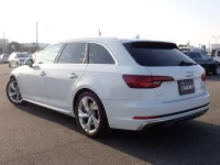 Audi A4 лот № 36018 оценка 4.5  с аукциона в Японии 1