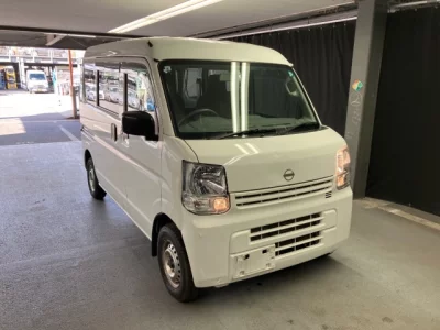 Mitsubishi MINICAB VAN  с аукциона в Японии