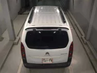 Citroen Berlingo лот № 9131 оценка 4  с аукциона в Японии 6