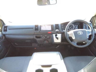 Toyota HIACE VAN  с аукциона в Японии