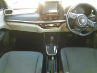 Suzuki SWIFT лот № 9136 оценка 6  с аукциона в Японии 7