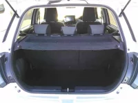 Suzuki SWIFT лот № 9136 оценка 6  с аукциона в Японии 9