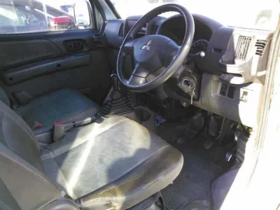 Mitsubishi MINICAB VAN