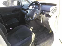 Toyota NOAH лот № 9159 оценка 3.5  с аукциона в Японии 2