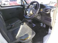 Nissan CLIPPER TRUCK лот № 9161 оценка 3.5  с аукциона в Японии 2