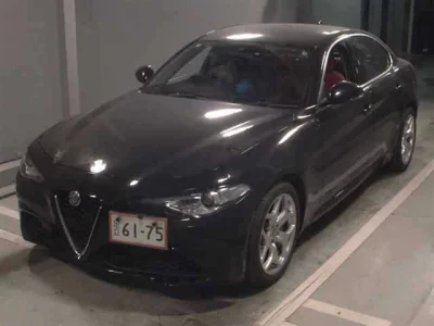 Alfa Romeo Giulia  с аукциона в Японии