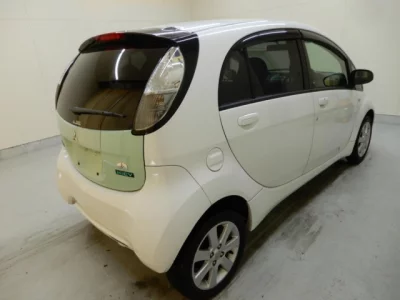 Mitsubishi I-MIEV  с аукциона в Японии