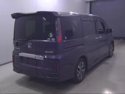 Honda STEP WAGON  с аукциона в Японии