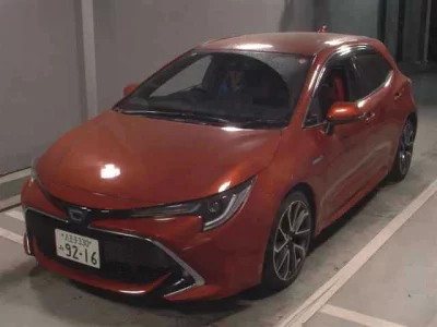 Toyota COROLLA SPORT  с аукциона в Японии