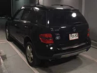 Mercedes-Benz ML CLASS лот № 8052 оценка 4  с аукциона в Японии 1