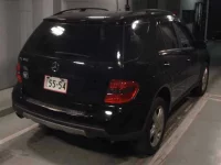 Mercedes-Benz ML CLASS лот № 8052 оценка 4  с аукциона в Японии 4