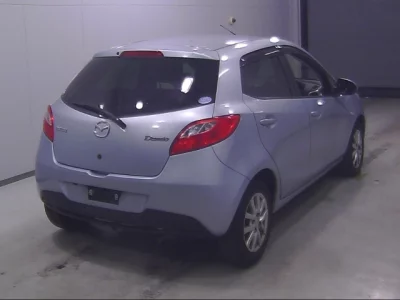 Mazda DEMIO