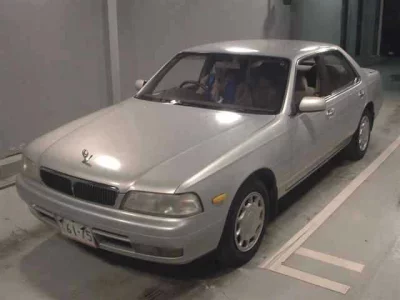 Nissan LAUREL  с аукциона в Японии