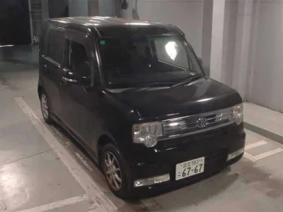 Toyota PIXIS SPACE