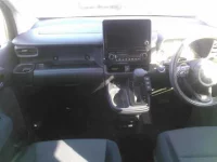 Toyota SIENTA лот № 8102 оценка R  с аукциона в Японии 7