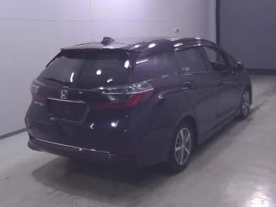 Honda SHUTTLE  с аукциона в Японии