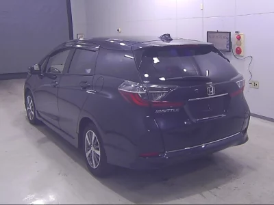 Honda SHUTTLE  с аукциона в Японии