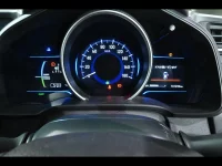 Honda FIT лот № 20088 оценка 3  с аукциона в Японии 8