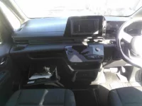 Nissan SERENA лот № 8162 оценка 4  с аукциона в Японии 7