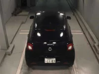 Smart FORFOUR лот № 8160 оценка 4.5  с аукциона в Японии 6