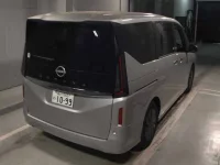 Nissan SERENA лот № 8170 оценка 4  с аукциона в Японии 4