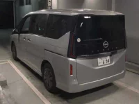 Nissan SERENA лот № 8174 оценка 3.5  с аукциона в Японии 1