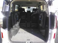 Nissan SERENA лот № 8174 оценка 3.5  с аукциона в Японии 9