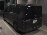 Nissan SERENA лот № 8185 оценка 4  с аукциона в Японии 1
