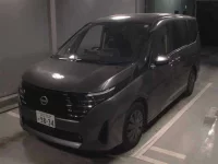 Nissan SERENA лот № 8185 оценка 4  с аукциона в Японии 3