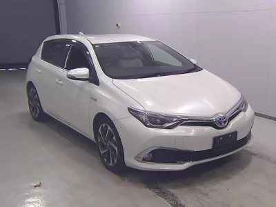 Toyota AURIS  с аукциона в Японии