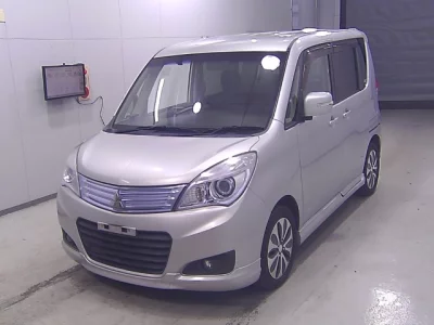 Mitsubishi DELICA D2