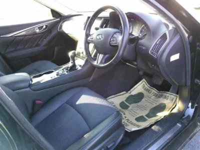 Nissan SKYLINE  с аукциона в Японии