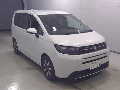 Honda FREED  с аукциона в Японии