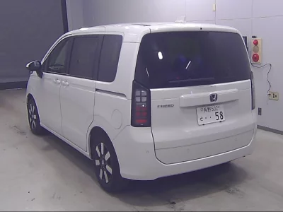 Honda FREED  с аукциона в Японии